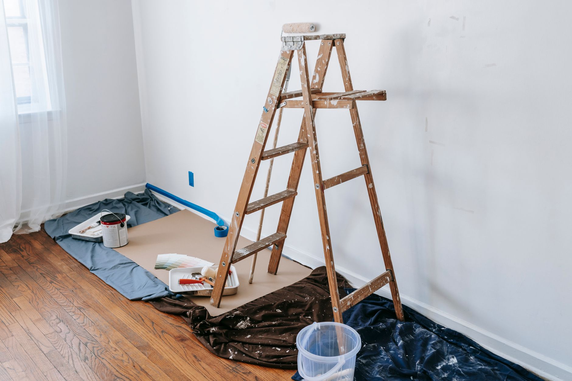 painting interior walls